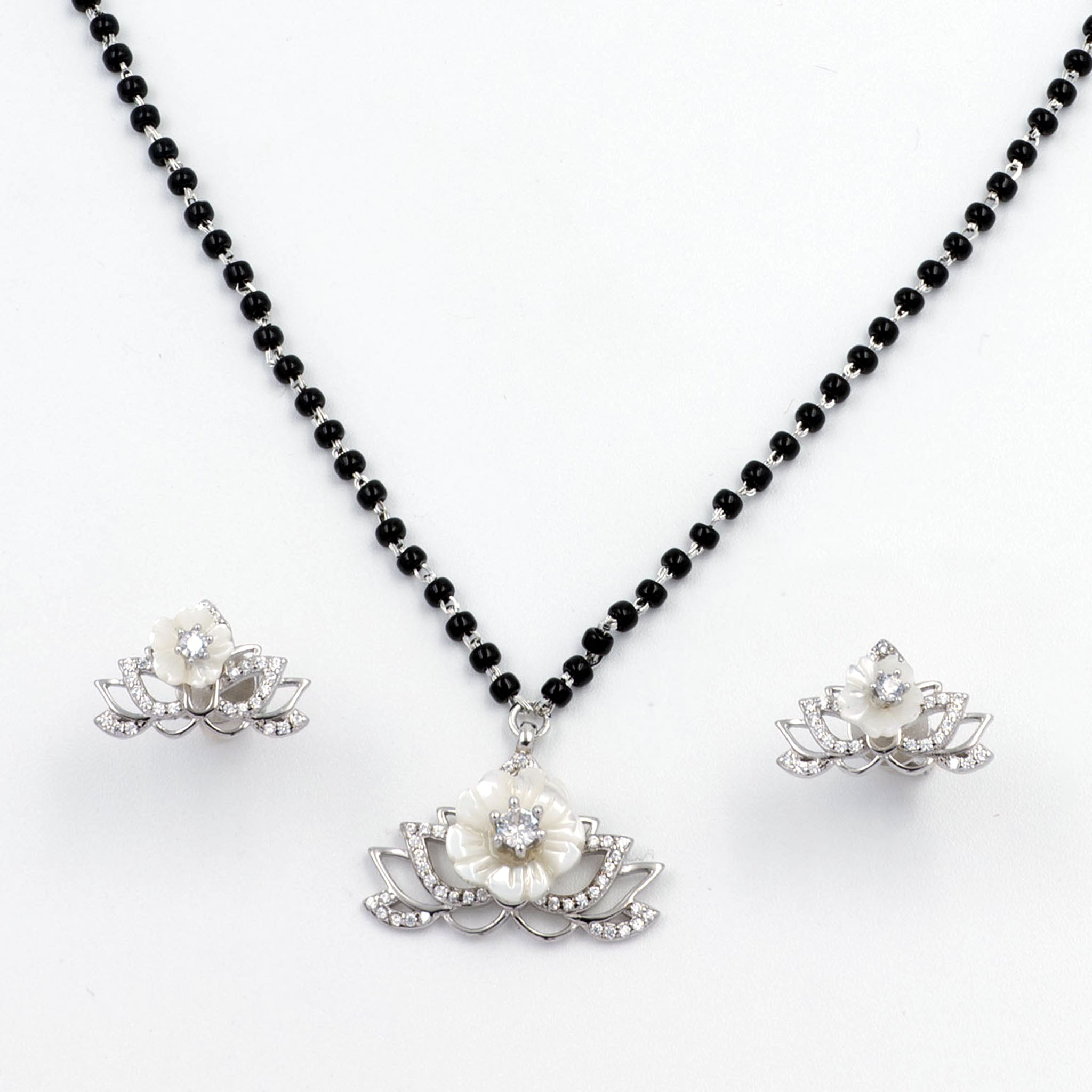 Lotus Bloom Mangalsutra